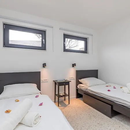 Pool Sapore Di Mare 4 - Happy Apartment